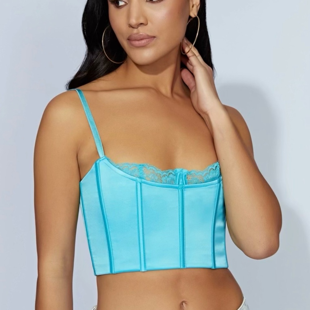 Meshki Lake Lace Cami Crop Top XS